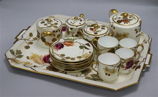 A fifteen Wedgwood cabaret set, with bramble decoration